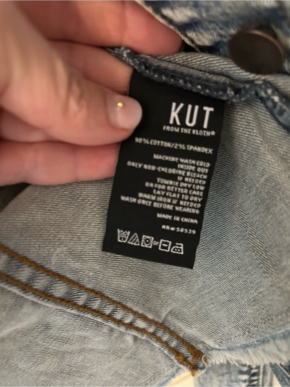 Kut from the Kloth classic Kara Blue Denim Jacket - Women's Casual Trucker - Picture 9 of 11